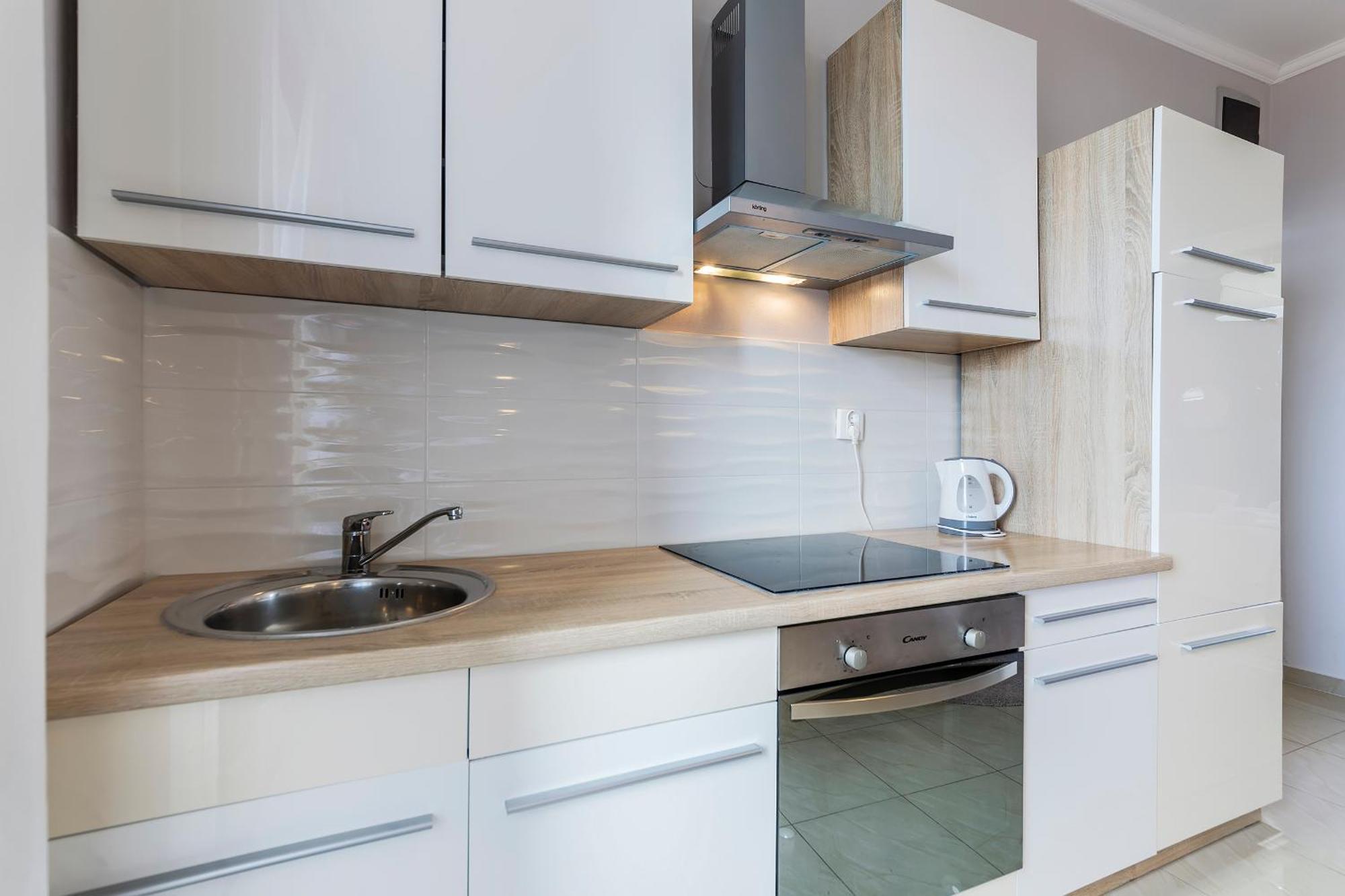 Captain Emo City Apartments بولا المظهر الخارجي الصورة